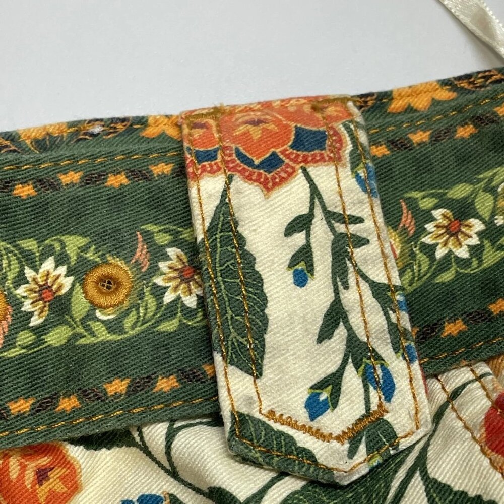 Farm Rio Women’s Sand Garden Tapestry Belted Shorts – Green Multi – Size 24 - Picture 10 of 12